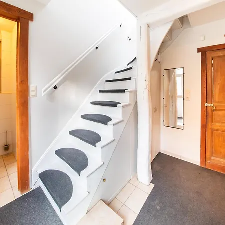 Riverside Retreat, Ardennes בית נופש *