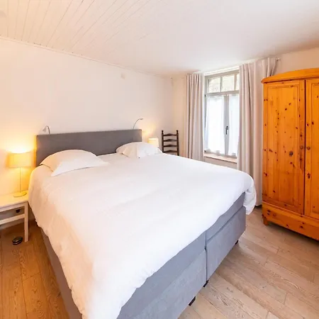 Riverside Retreat, Ardennes * ורס סור-סמואה